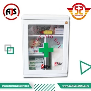 Box Kit Plastic First Aid 4 life + Contents