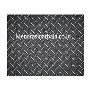 Plat besi Bordes / Checkered Plate 2.3 mm x 4