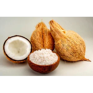 Kelapa Semi Husket Coconut Asli Indonesia