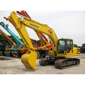 Heavy Equipment Excavator Komatsu Pc200-8