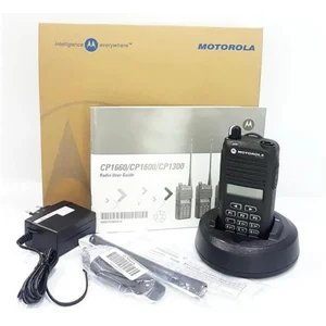 HT Handy Talky Motorola CP 1660