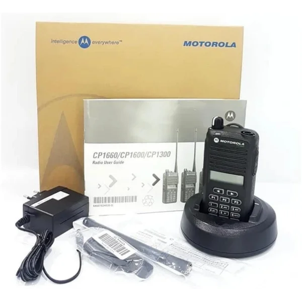 HT Handy Talky Motorola CP 1660