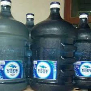Air Mineral Aqua Kemasan Galon 19 Liter