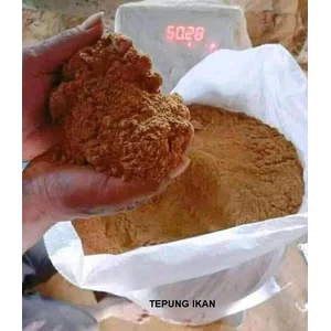 Bungkil Sawit dan bahan Pakan lainnya