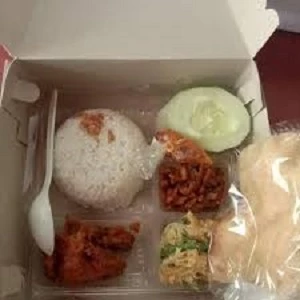 Makanan dalam Kemasan Paket Nasi Kotak/ Nasi Box