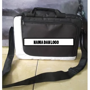 Tas Fashion dan Designer MODEL SLEMPANG BAHAN D6OO 