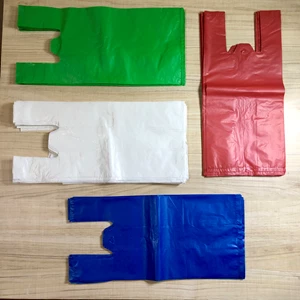 Black / White / Red Crackle Plastic Bag