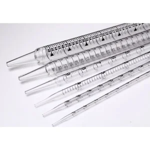 General Laboratory Equipment / Pyrex Measuring Pipette