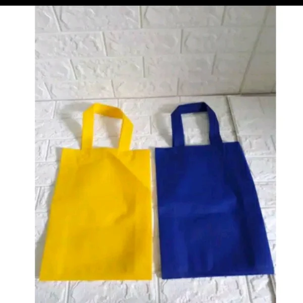 Goodie Bag Tas Kain Spunbond / Handle Lipat Samping Item SJI