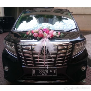  Dekorasi Bunga Mobil pengantin Bervariasi