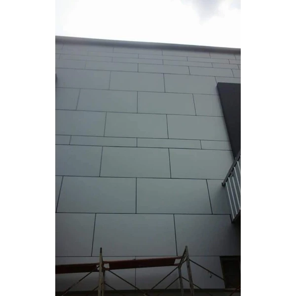 Jasa pemasangan alumunium composite panel By CV Dekorinto Utama Sakti