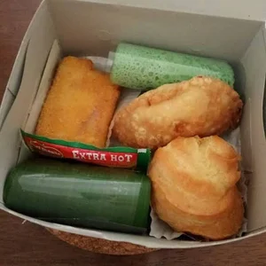 Paket  Rapat  Snack Box Kue  