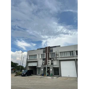 Maklon Produk Susu Bubuk Whey Protein Isolat Konsentrat