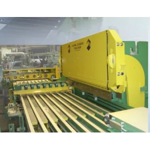 Mesin Cutting Penggiling Karet Dan Ban Untuk Textile Chord