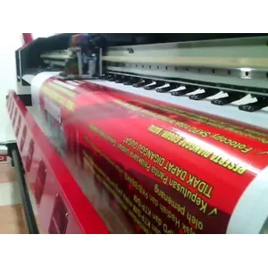 Cetak Spanduk warna  Bahan Felexsi 