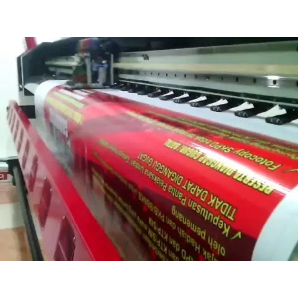Cetak Spanduk warna  Bahan Felexsi 