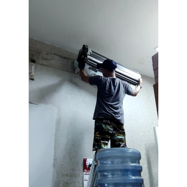 Jasa Pemasangan AC Split 1/2 s/d 1 pk