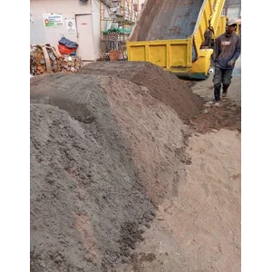 Pasir bangunan kualitas terbaik per kubik
