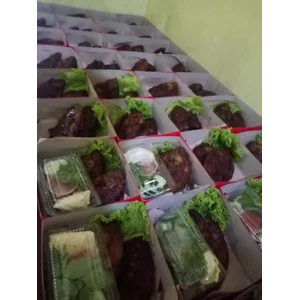 Layanan Makanan Paket Nasi Lauk