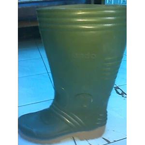 Boots Green Ando