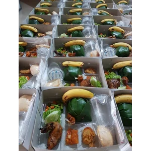 Layanan Makanan Nasi Kotak Model 2