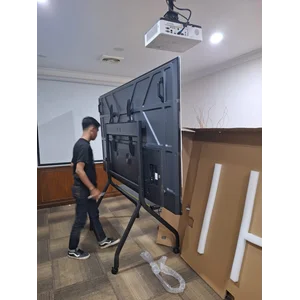  Bracket tv standing interactive display braket roda panggung 55"-120"
