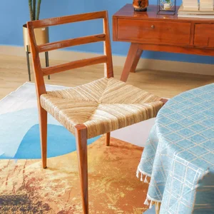 ALBETHA KURSI MAKAN SCANDINAVIAN DESIGN