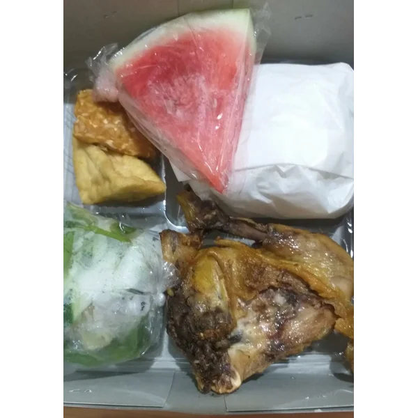 Nasi Box / Nasi Kotak Paket Ayam Goreng