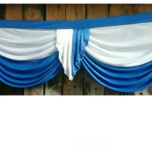Rumbai rumbai dekor pesta Biru Putih