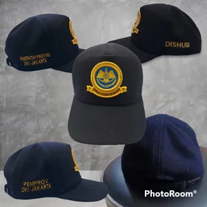 Topi Pria dan Wanita Petugas Lapangan