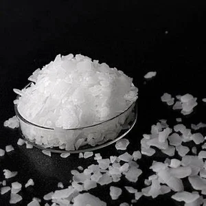 NaOH / Caustic Soda Flakes (Cas No. 1310-73-2) / CHINA 