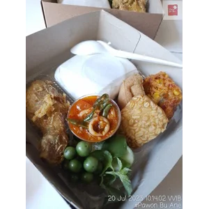 Nasi Box Paket Nasi Liwet Komplit
