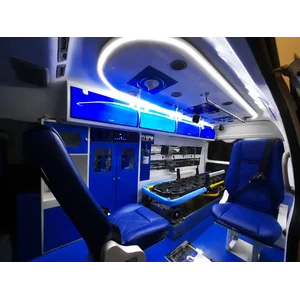 AMBULANCE HIACE COMMUTER TIPE TRANSPORT PLUS