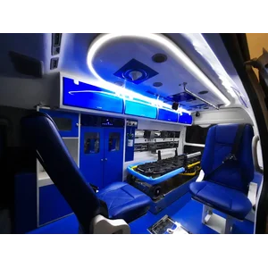 AMBULANCE HIACE COMMUTER TIPE TRANSPORT PLUS