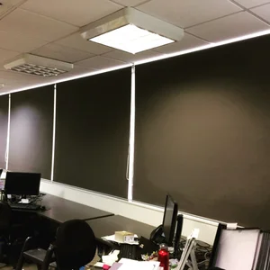 Tirai PVC / Plastik dengan Model Roller Blinds