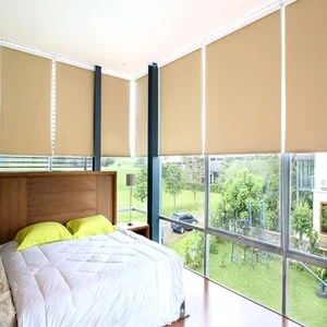 Tirai PVC / Plastik dengan Model Roller Blinds