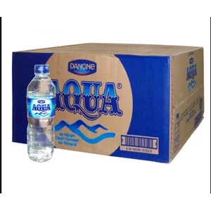 Aqua Botol 330 ml air minum mineral