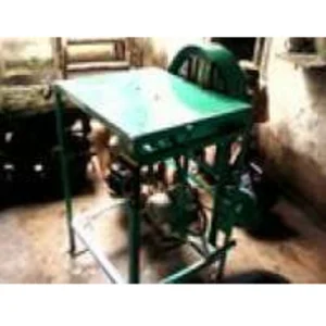 Mesin Pemotong Krupuk Bermotor