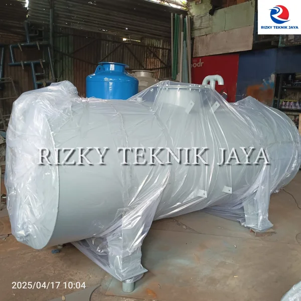 Tangki Solar 3000 Liter Tangki Genset Mildsteel Custom SS400 Cylinder Tangki Bahan Bakar Solar Bensin Pertamax Air