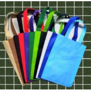 Tas Spunbond Polos  ukuran 30X40