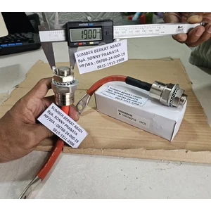 SEMIKRON SKR 240/16 SKN 240/16 SKR 240/12 SKN 240/12 DIODE SKR240/12 SKN240/12 SKR240/16 SKN240/16 DIODA SKR 240 12 SKN 240 12 RECTIFIER SKR24012 SKN24012 SKR 240 16 SKN 240 16 SKR24016 SKN24016 - 1 SET - DAPAT 2 DIODA