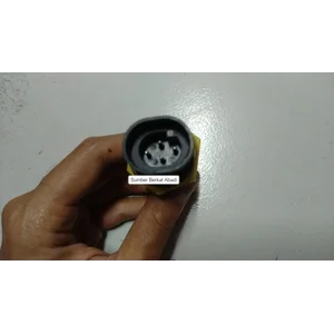 SENSOR 0193-0468 COOLANT SENDER A055G562 SWITCH OIL 01930468 SENSOR OLI 0193 0468 - 4 PINS