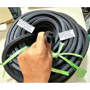 SEAL DOOR LOCK  RUBBER COVER KARET PINTU GENSET LIST PEREDAM KARET PELINDUNG PINTU MOBIL KARET PINTU TRUCK TRUK SAFETY KARET PINTU SEAL KARET - UNTUK 10 METER