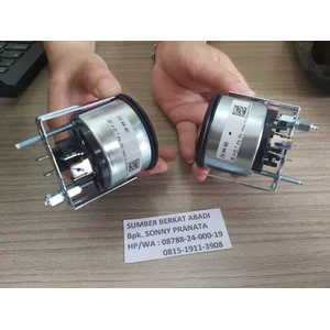 VDO 310-040-002 310040002 COCKPIT INTERNATIONAL VDO 310 040 002 COOLANT TEMPERATURE OIL INDICATOR OIL INDIKATOR SENSOR OLI - 120°C - 52mm - 24V - GENUINE ORIGINAL ASLI 100%