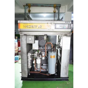 Rental Screw Kompresor Angin Hitachi 22KW / 30HP 0.69 MPa