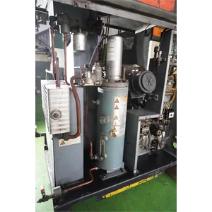 Screw Kompresor Angin Hitachi Second 15KW / 20HP 0.83 MPa