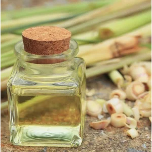 MINYAK SEREH ( CITRONELLA OIL ) 