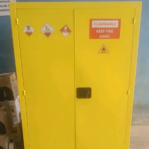 Lemari Asam Anti Api - Anti Bocor / Lemari B3 / Lemari Penyimpanan Bahan Kimia Tahan Korosi / 1090x450x1650 mm
