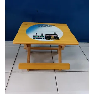 Meja Lipat Pinus Gambar Kecil