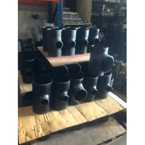 Tee Carbon Steel perkalian 4x2 inch